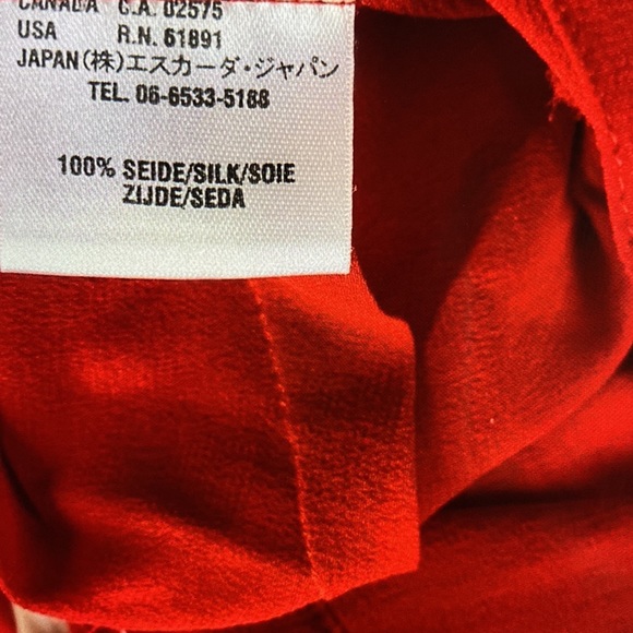 Escada Gorgeous Red 💯 Silk Logo Button Blouse - Picture 6 of 16